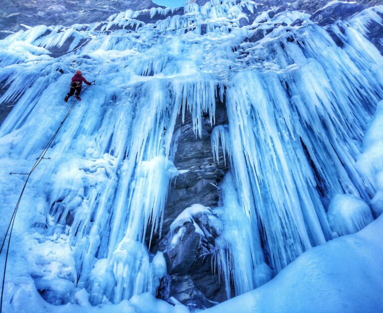 cascade de glace Hautes alpes